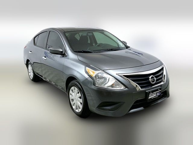 2019 Nissan Versa SV