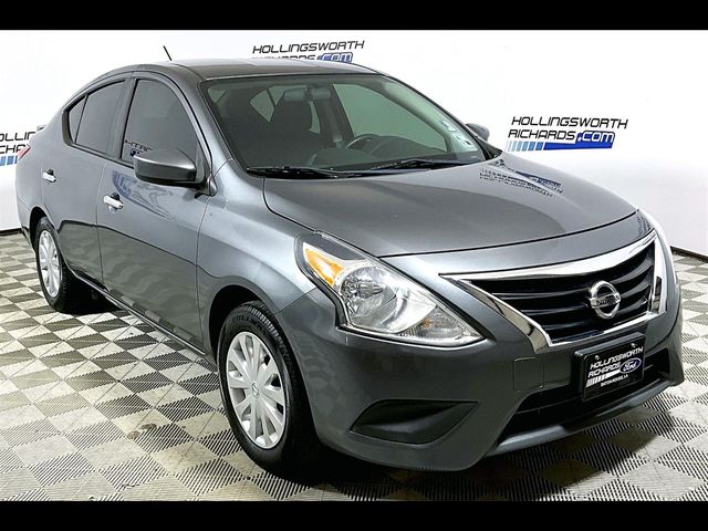 2019 Nissan Versa SV