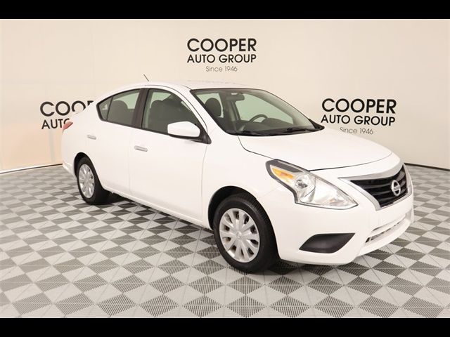 2019 Nissan Versa SV