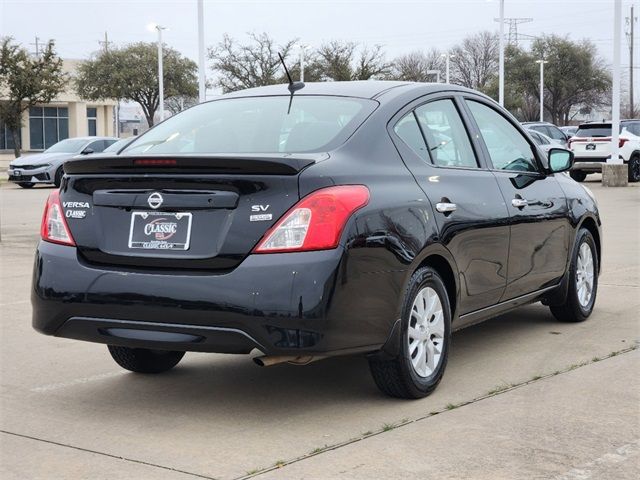 2019 Nissan Versa SV