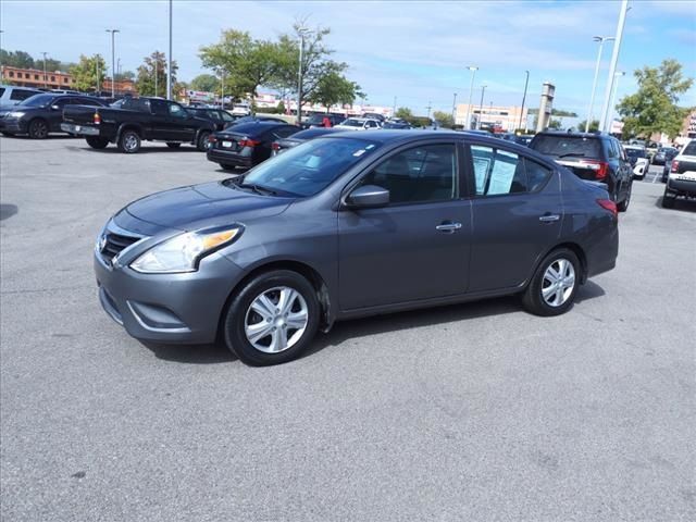 2019 Nissan Versa SV