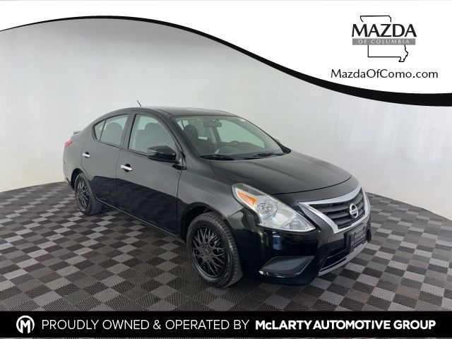 2019 Nissan Versa SV