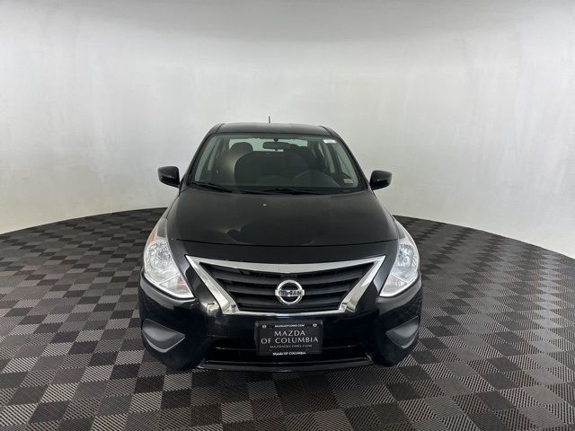 2019 Nissan Versa SV