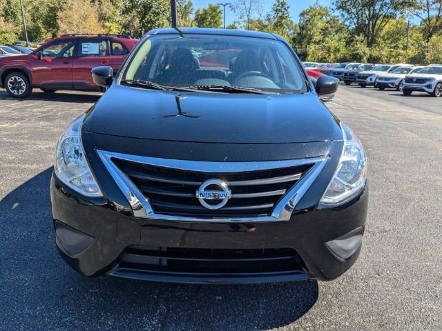 2019 Nissan Versa SV