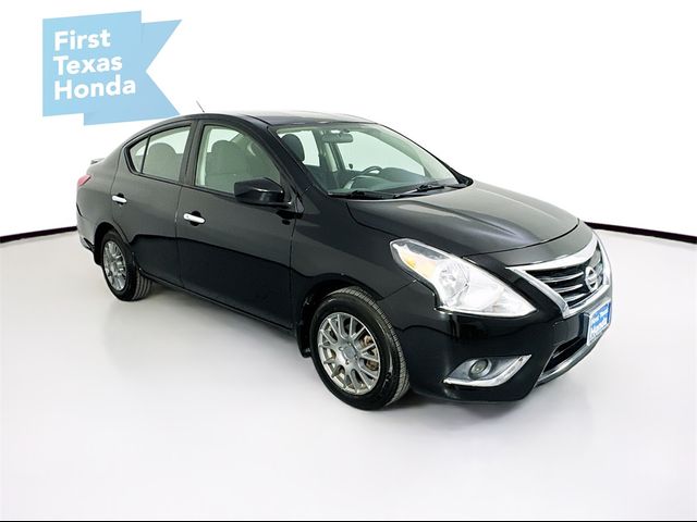 2019 Nissan Versa SV