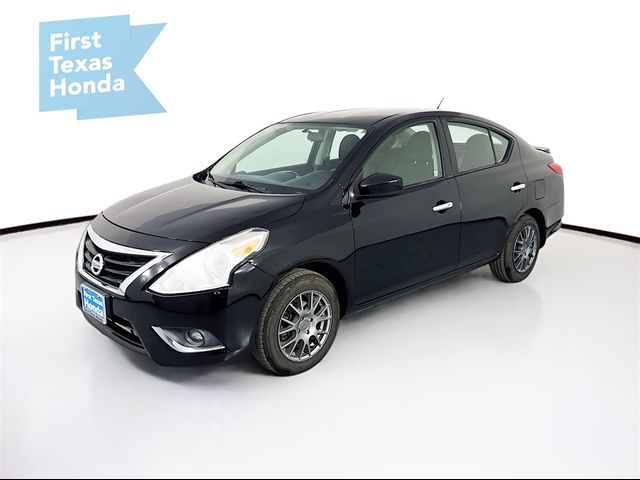 2019 Nissan Versa SV