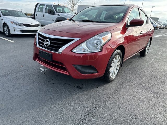 2019 Nissan Versa S Plus