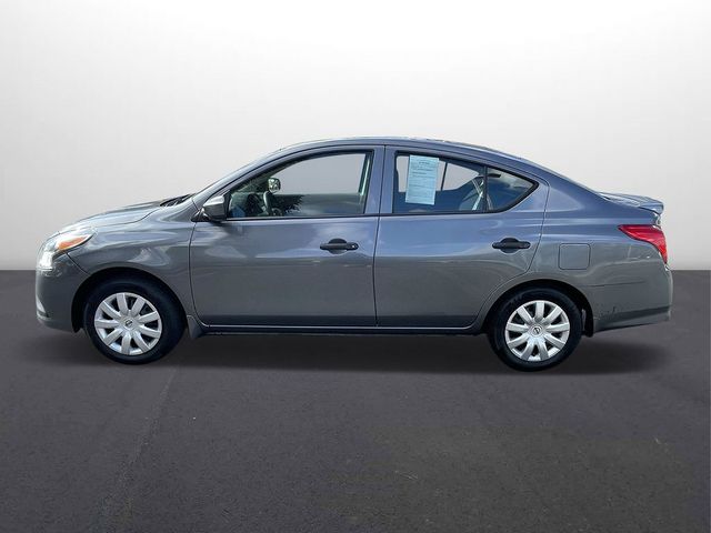 2019 Nissan Versa S Plus