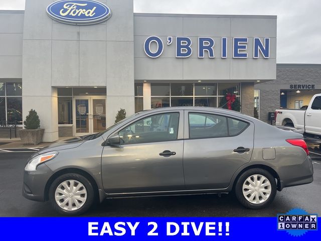 2019 Nissan Versa S Plus