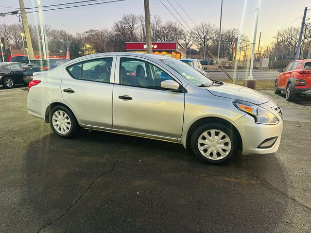 2019 Nissan Versa S Plus