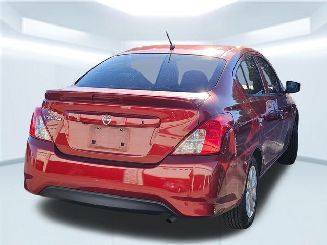 2019 Nissan Versa S Plus