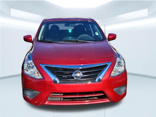 2019 Nissan Versa S Plus