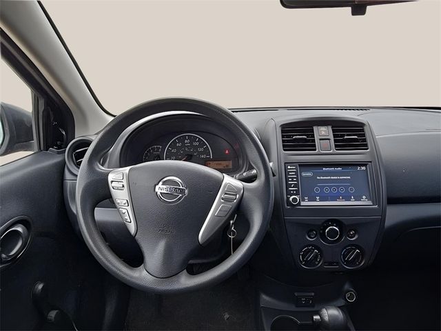 2019 Nissan Versa S Plus