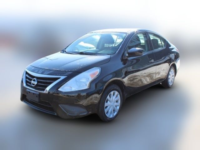 2019 Nissan Versa S Plus