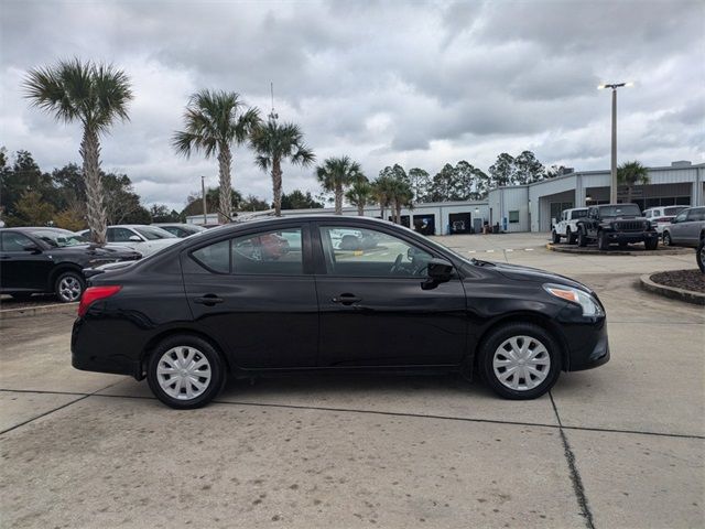 2019 Nissan Versa S Plus