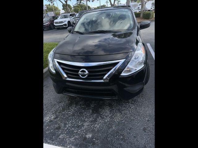 2019 Nissan Versa S Plus