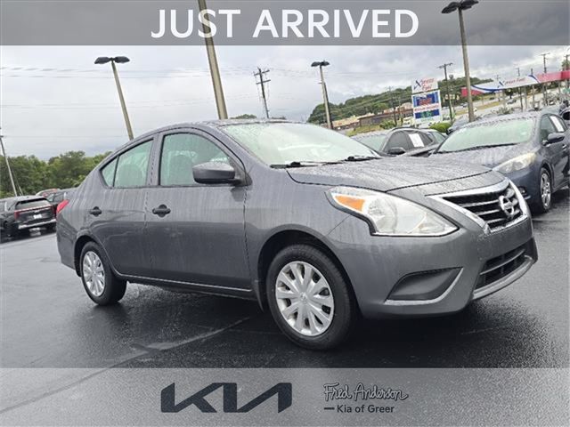 2019 Nissan Versa S