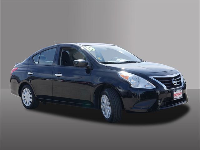 2019 Nissan Versa SV