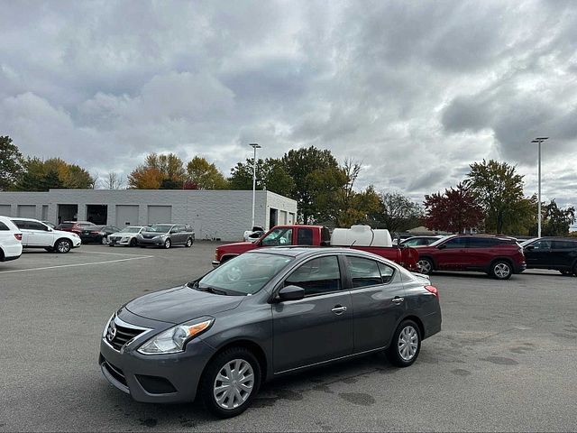 2019 Nissan Versa SV