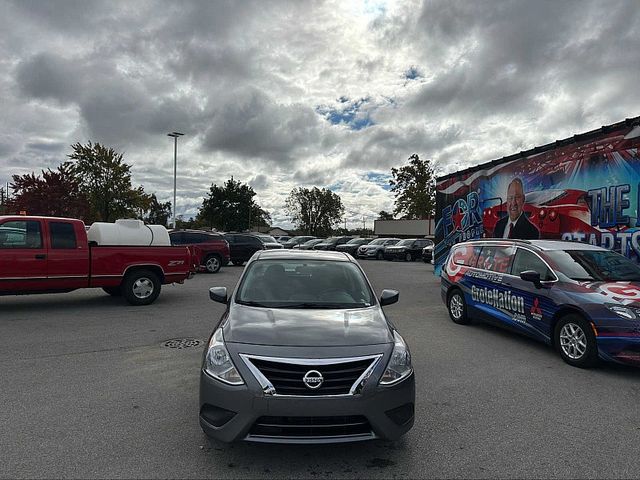 2019 Nissan Versa SV