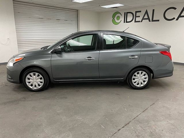 2019 Nissan Versa SV