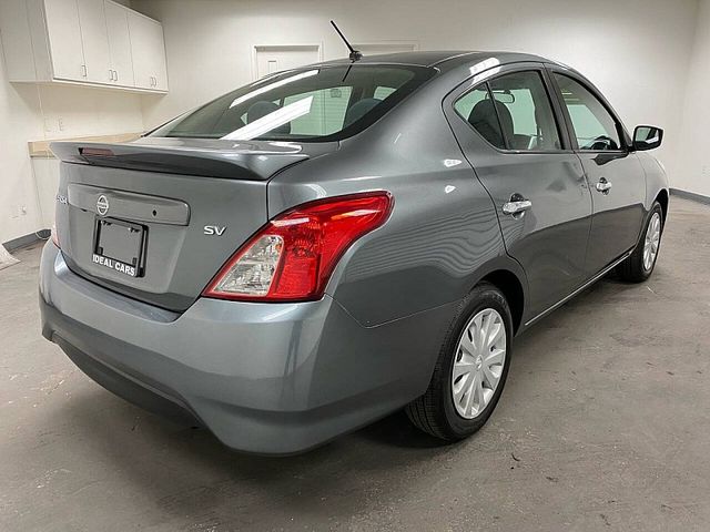 2019 Nissan Versa SV