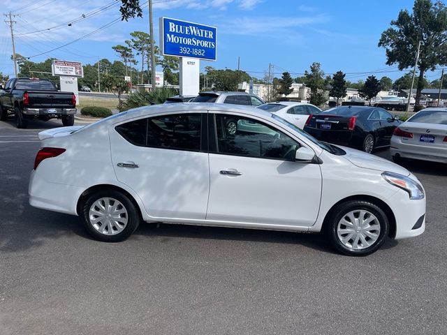 2019 Nissan Versa SV