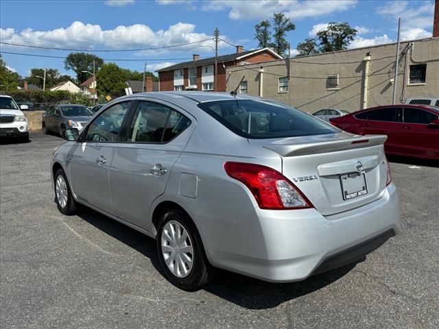 2019 Nissan Versa SV