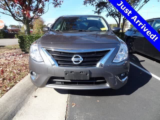 2019 Nissan Versa SV