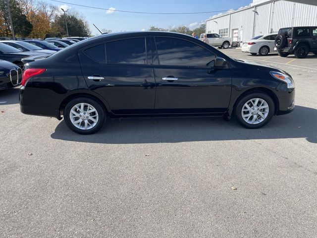 2019 Nissan Versa SV