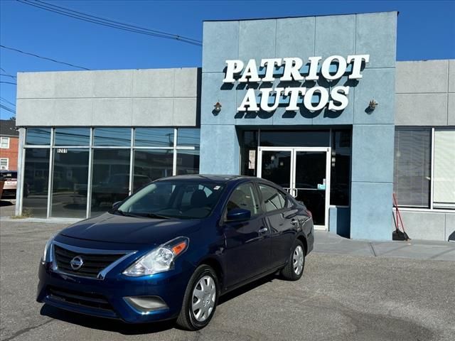 2019 Nissan Versa SV