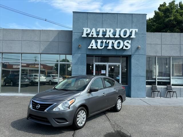 2019 Nissan Versa SV