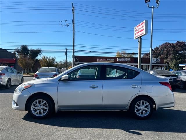 2019 Nissan Versa SV