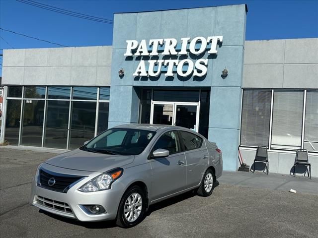 2019 Nissan Versa SV