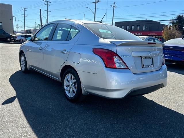 2019 Nissan Versa SV