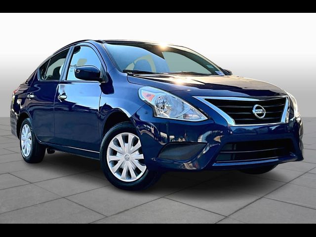 2019 Nissan Versa SV