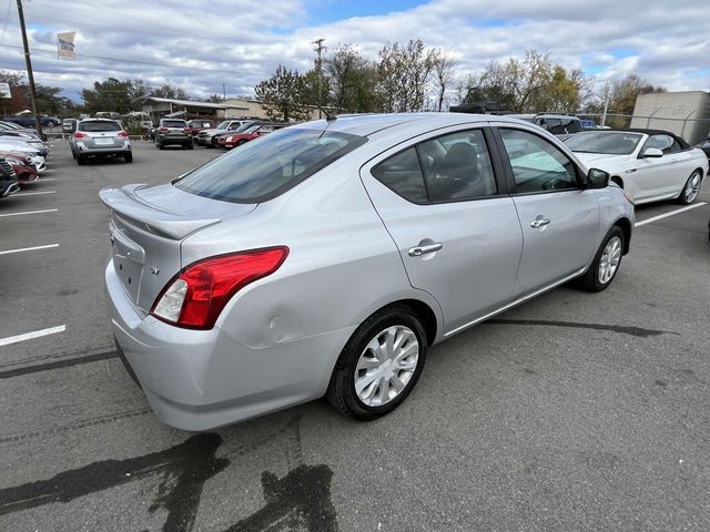 2019 Nissan Versa SV