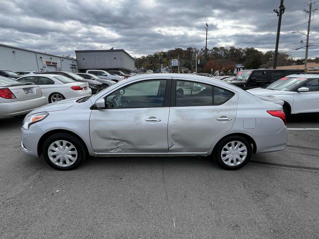 2019 Nissan Versa SV