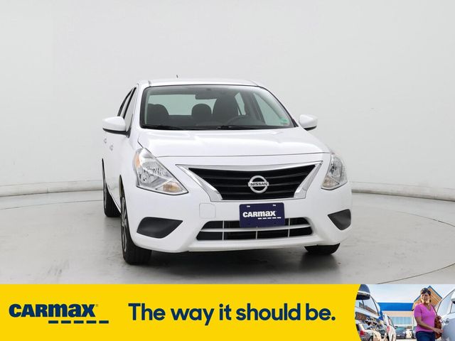 2019 Nissan Versa SV