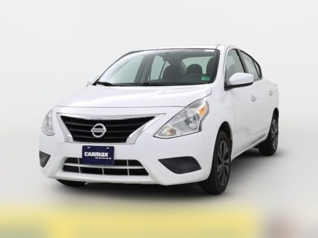 2019 Nissan Versa SV