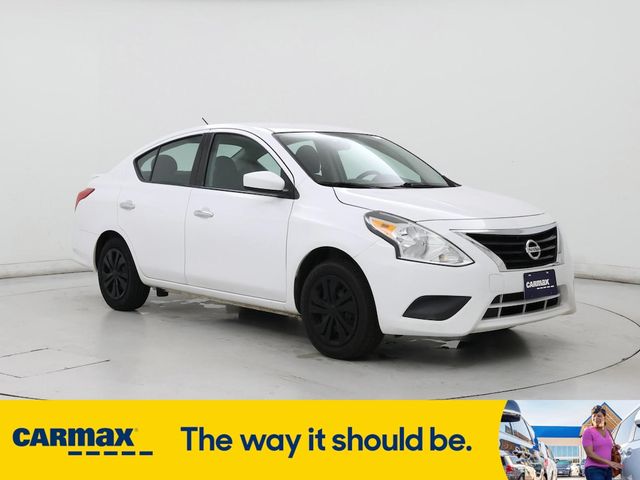 2019 Nissan Versa SV