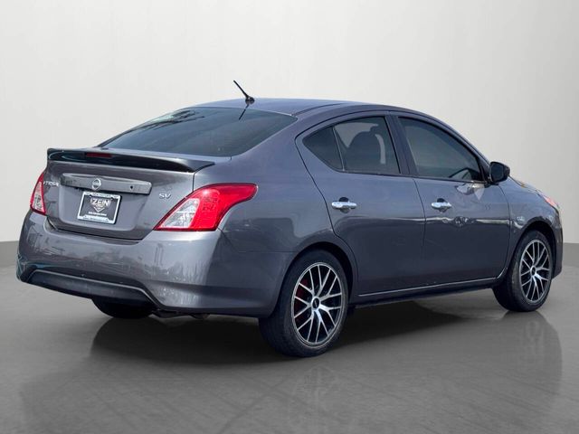 2019 Nissan Versa SV
