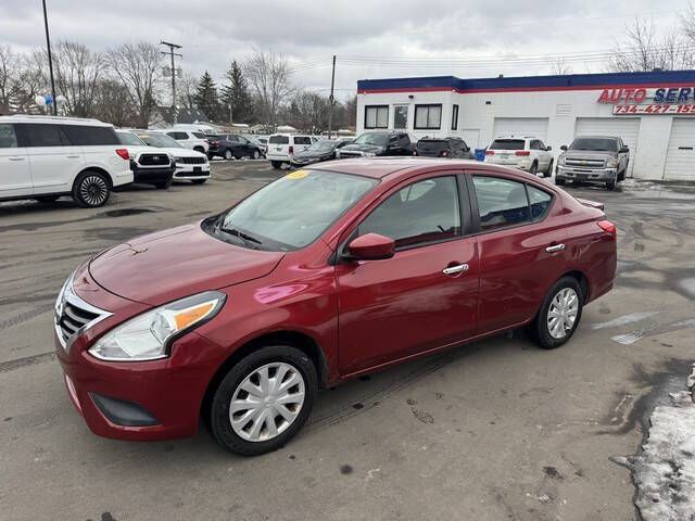 2019 Nissan Versa SV