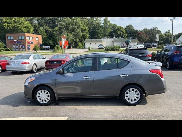 2019 Nissan Versa SV