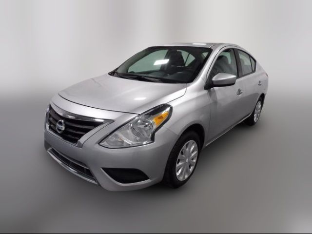 2019 Nissan Versa SV