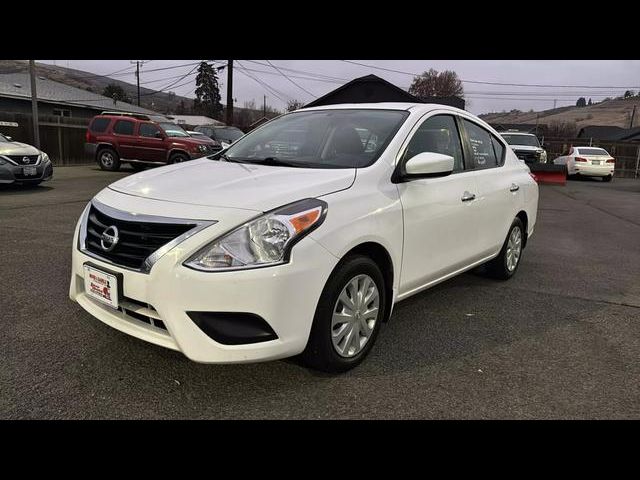 2019 Nissan Versa SV