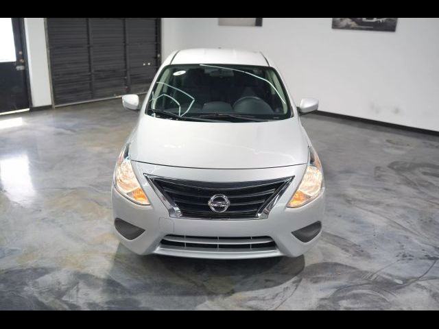 2019 Nissan Versa SV