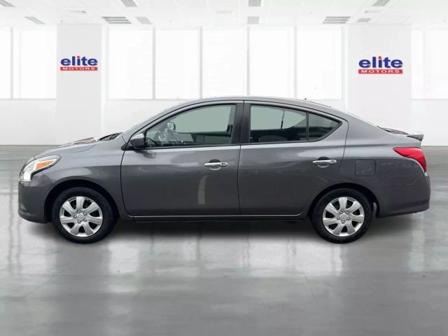 2019 Nissan Versa SV