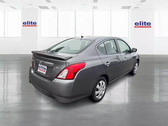 2019 Nissan Versa SV