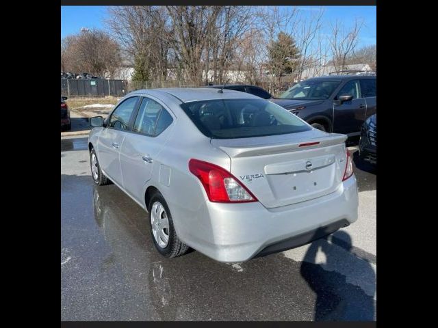 2019 Nissan Versa SV